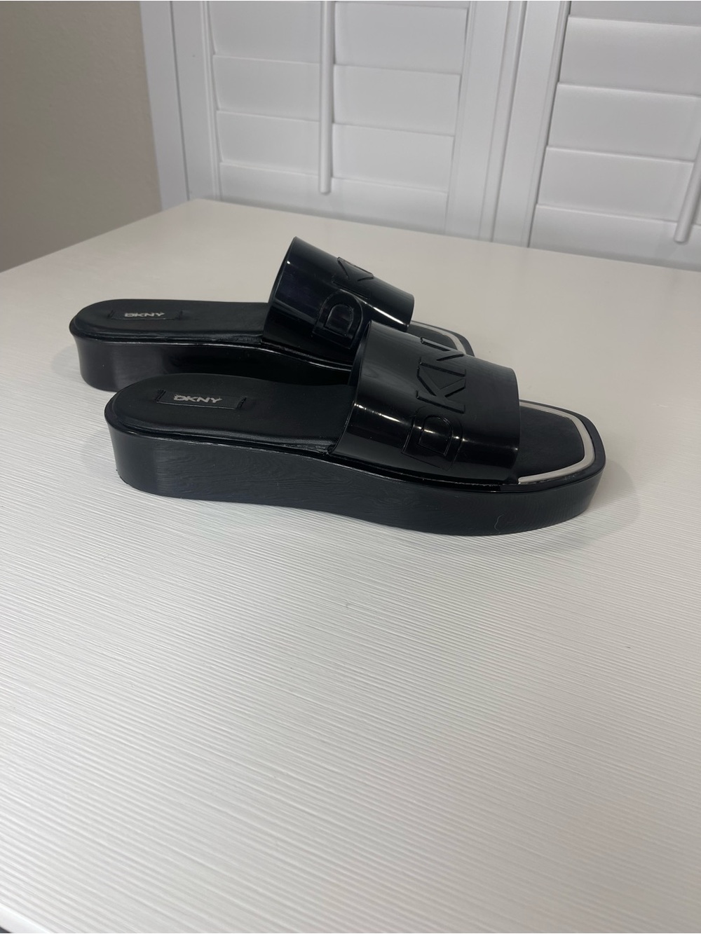 DKNY Black Patent Platform Slide Sandals